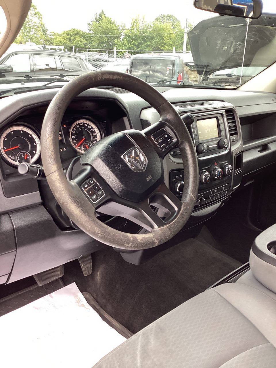 Used 2017 RAM 2500 Tradesman w/ Chrome Appearance Group AWD/4WD image 16