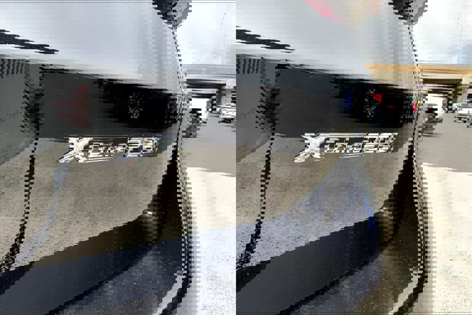 Used 2025 BMW X1 xDrive28i w/ Convenience Package image 8