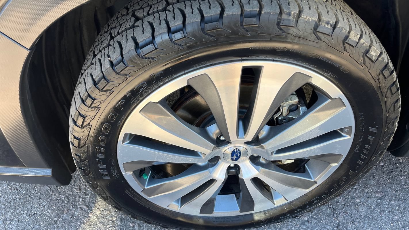 Used 2019 Subaru Ascent Limited AWD/4WD image 26