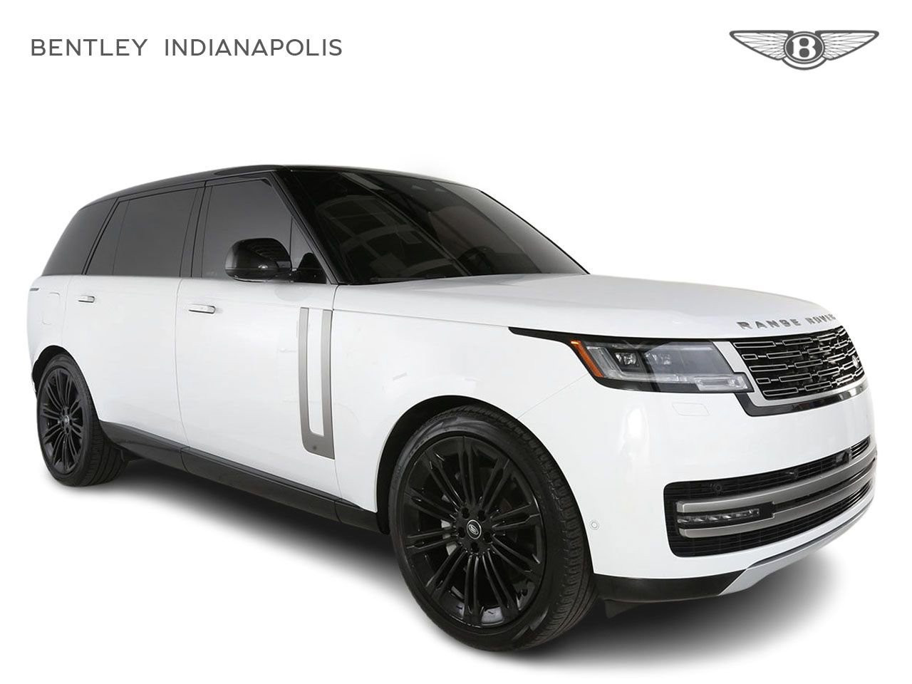 Used 2024 Land Rover Range Rover Long Wheelbase SE AWD/4WD image 1
