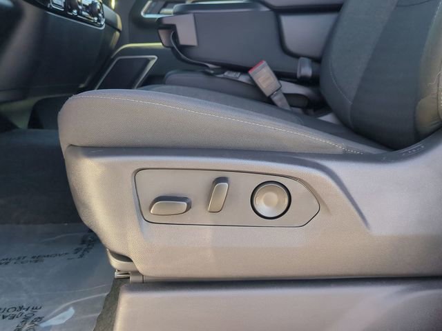 Used 2026 Chevrolet Silverado 1500 LT image 23