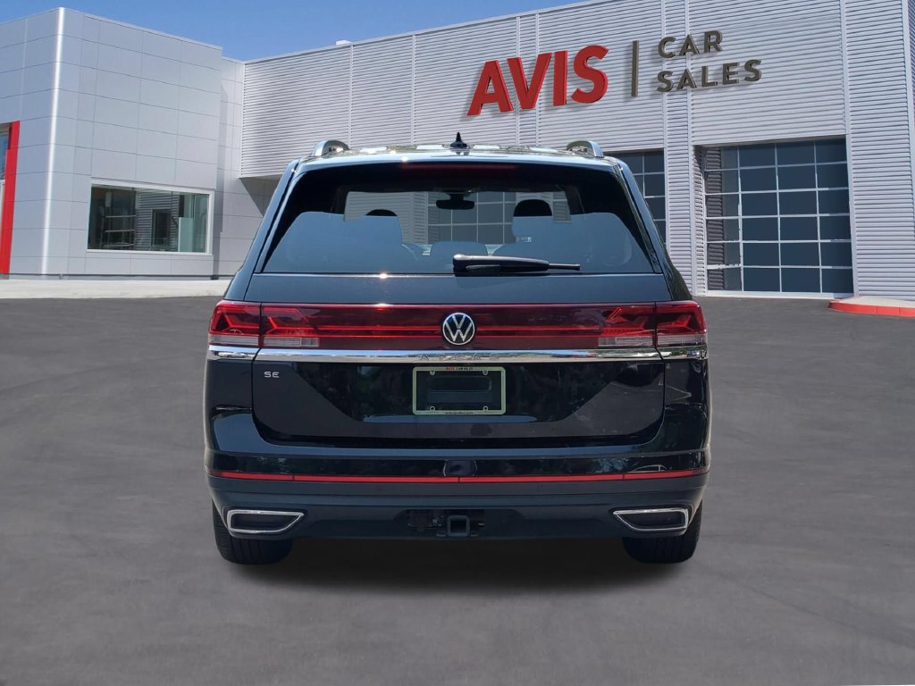 Used 2025 Volkswagen Atlas SE FWD image 6