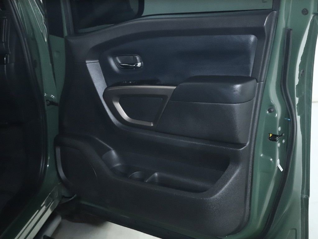 Certified 2024 Nissan Titan SV w/ SV Bronze Edition Package image 37