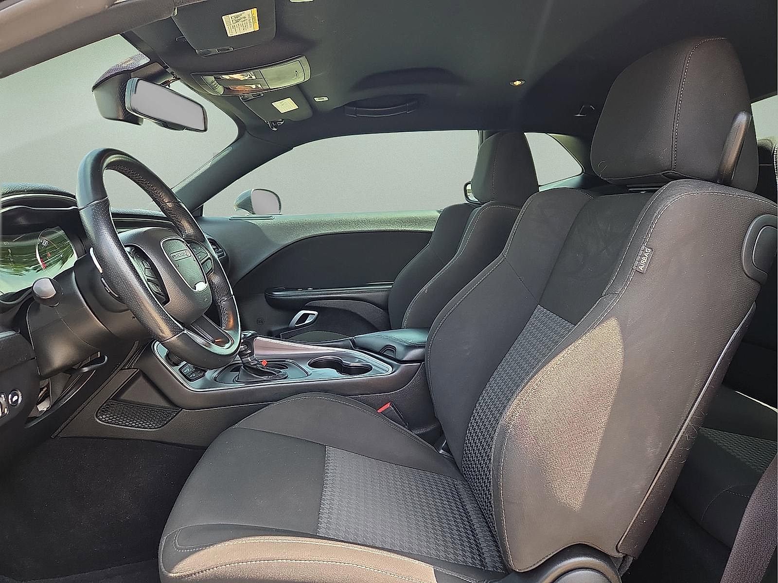 Used 2022 Dodge Challenger GT RWD image 14