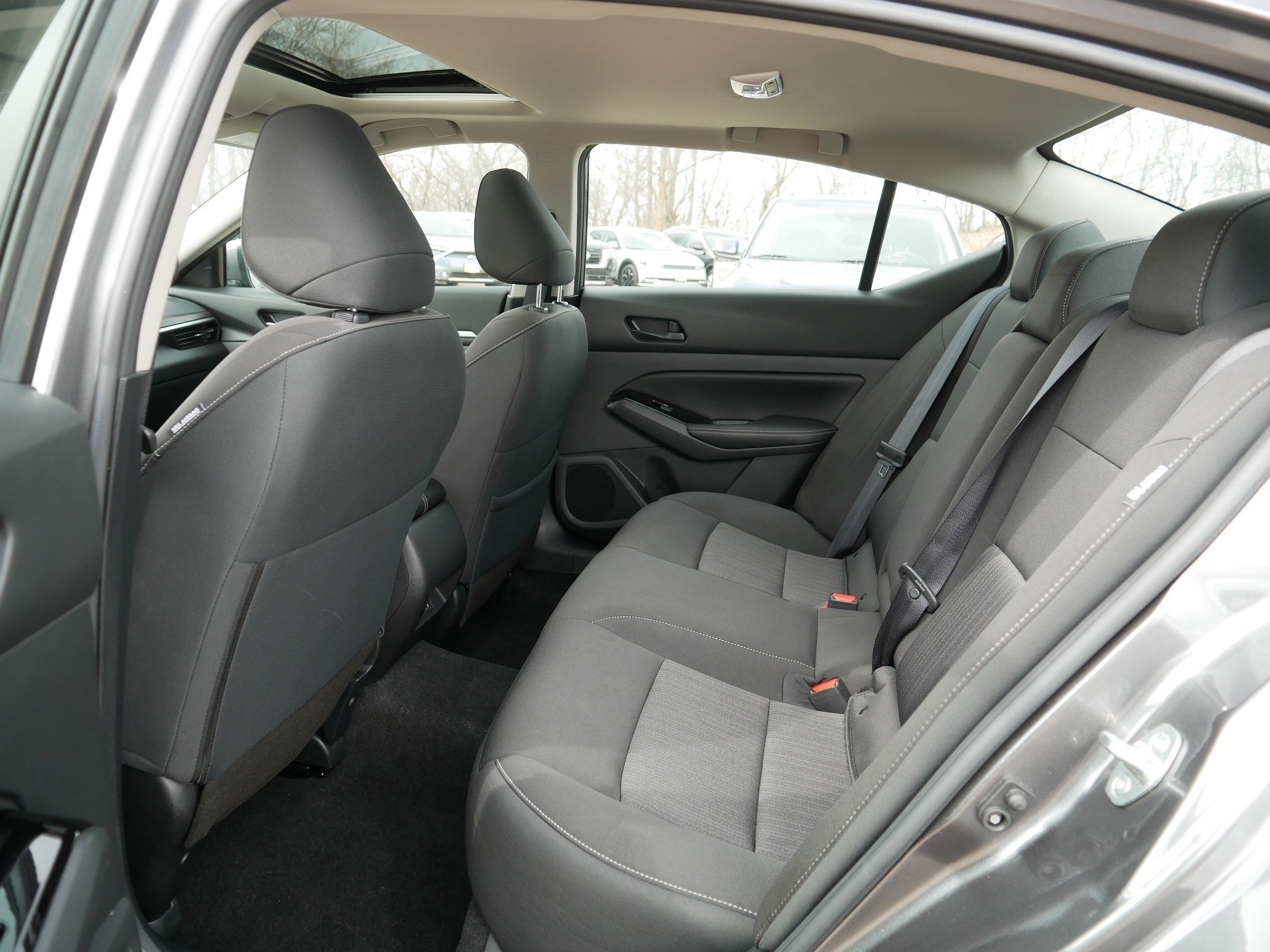 Certified 2023 Nissan Altima 2.5 SV w/ SV Premium Package AWD/4WD image 35