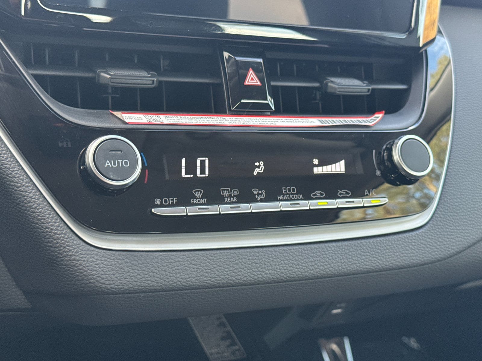Used 2026 Toyota Corolla LE w/ LE Premium Package FWD image 20