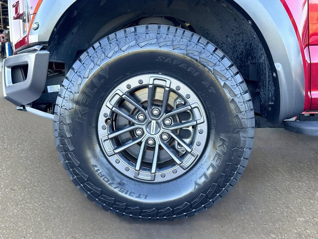 Certified 2019 Ford F150 Raptor w/ Equipment Group 802A Luxury AWD/4WD image 32