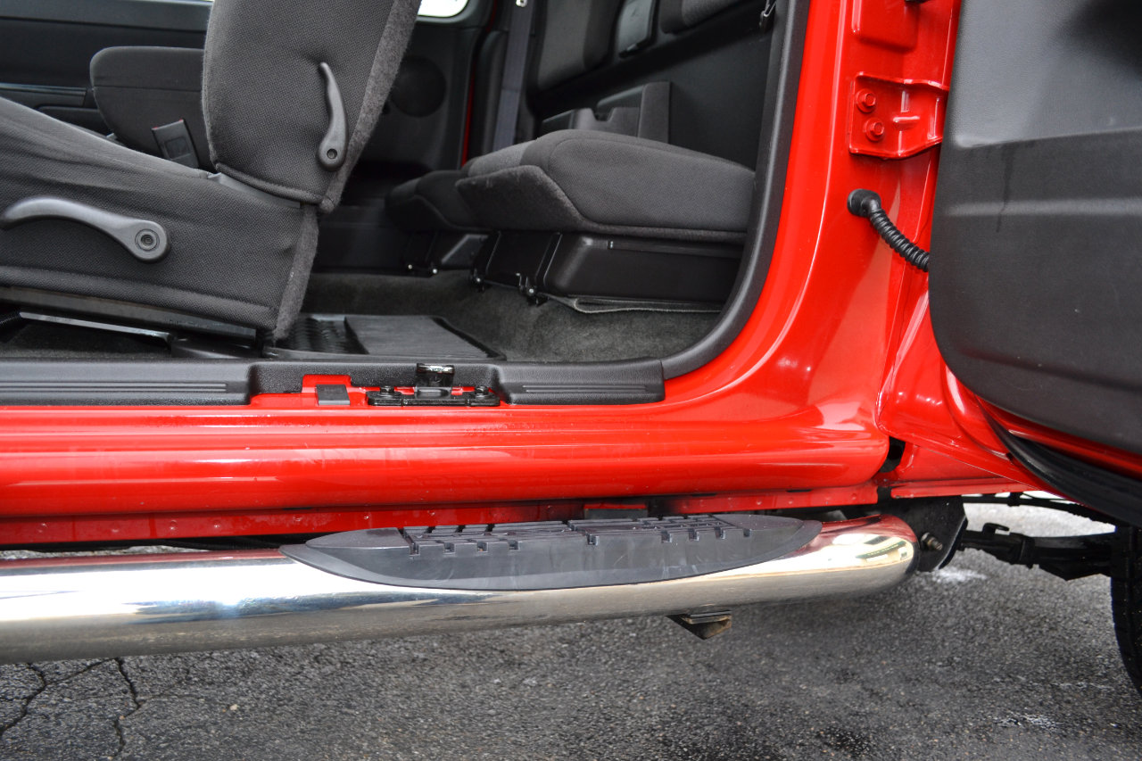 Used 2011 Chevrolet Colorado LT image 26