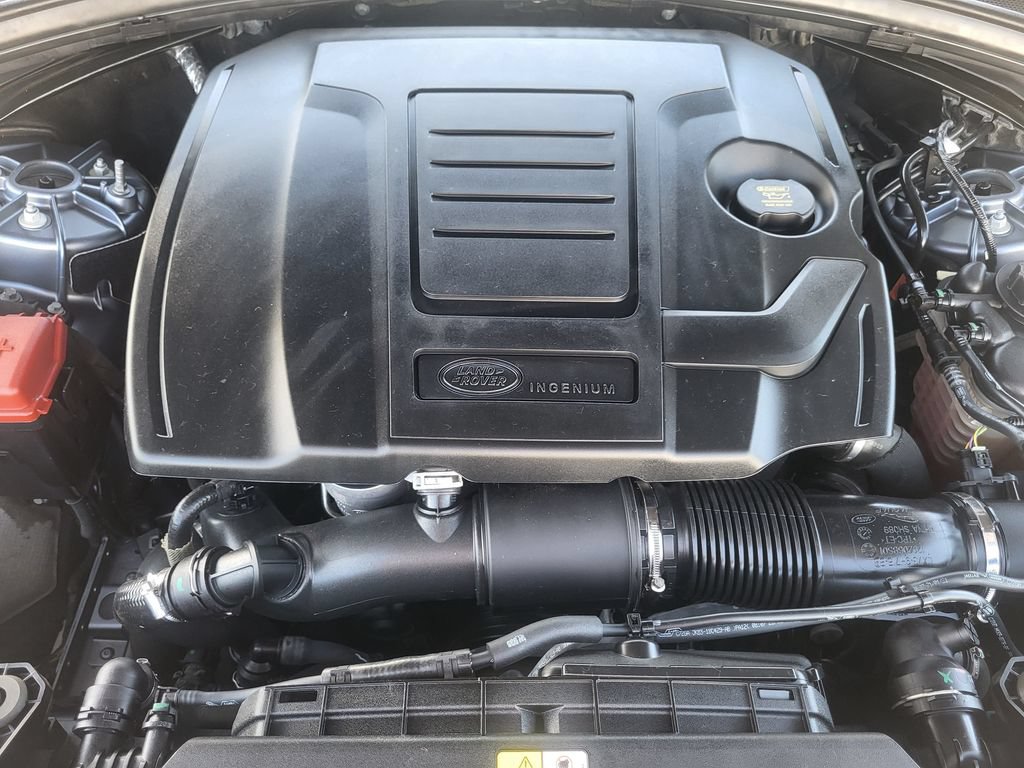 Used 2021 Land Rover Range Rover Velar R-Dynamic S AWD/4WD image 32