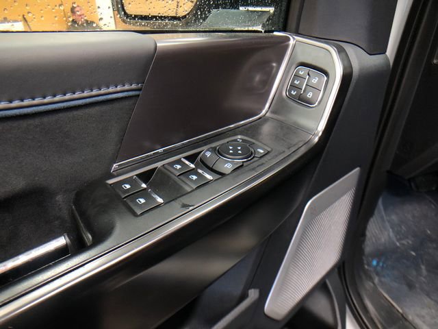Used 2024 Ford F150 Platinum w/ Equipment Group 702A High image 12