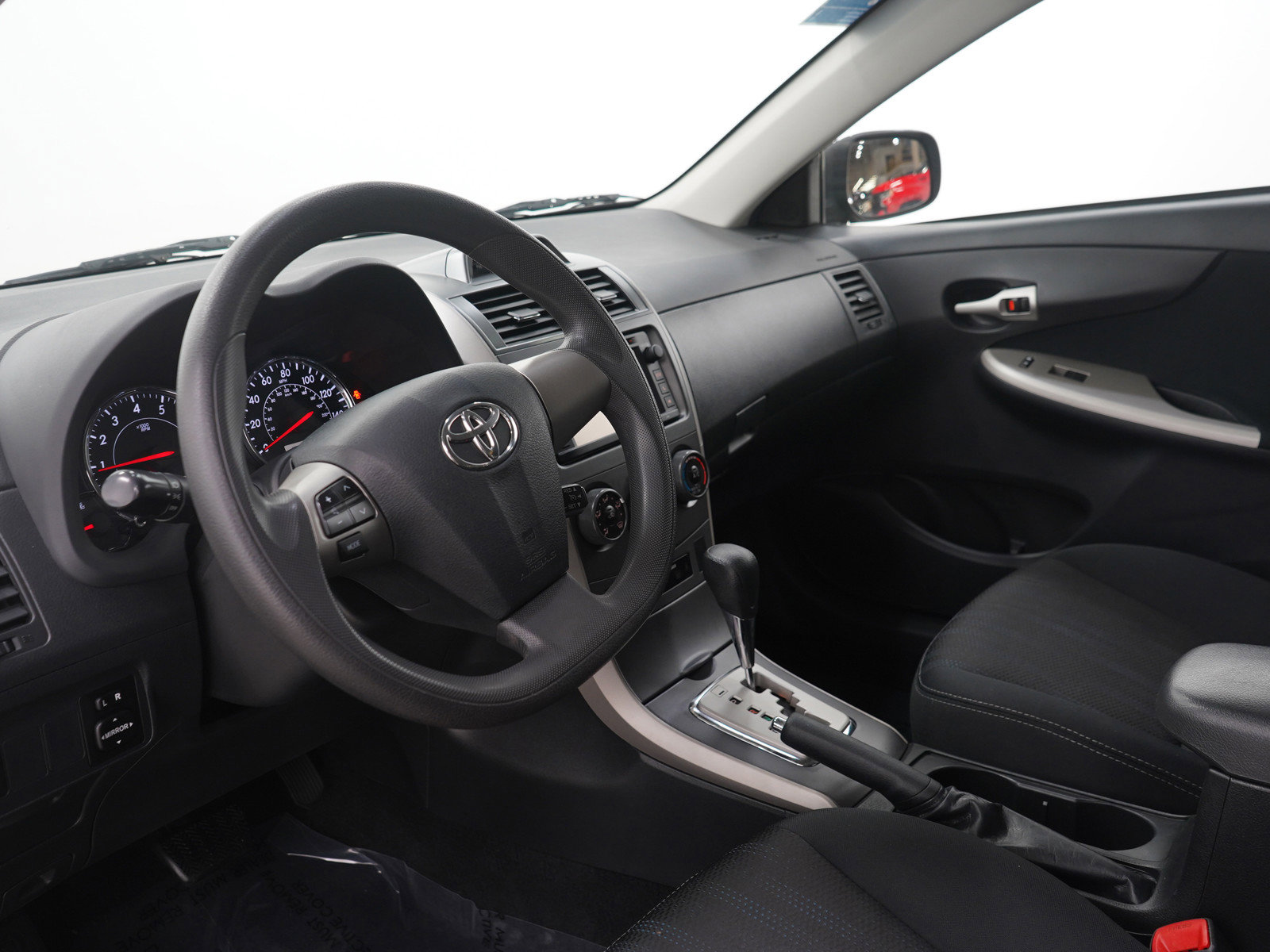 Used 2013 Toyota Corolla S Special Edition image 21