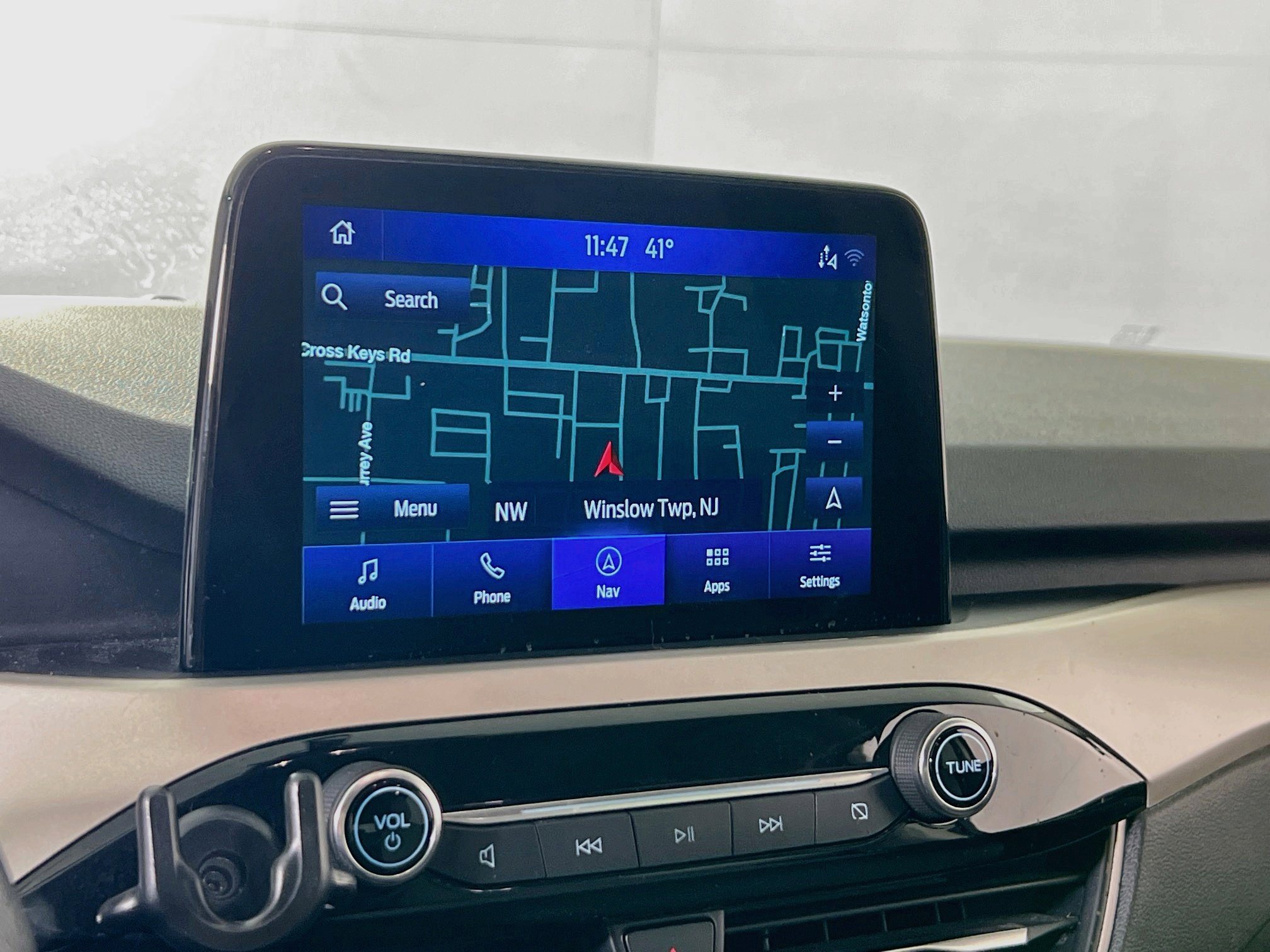 Used 2020 Ford Escape SE image 13