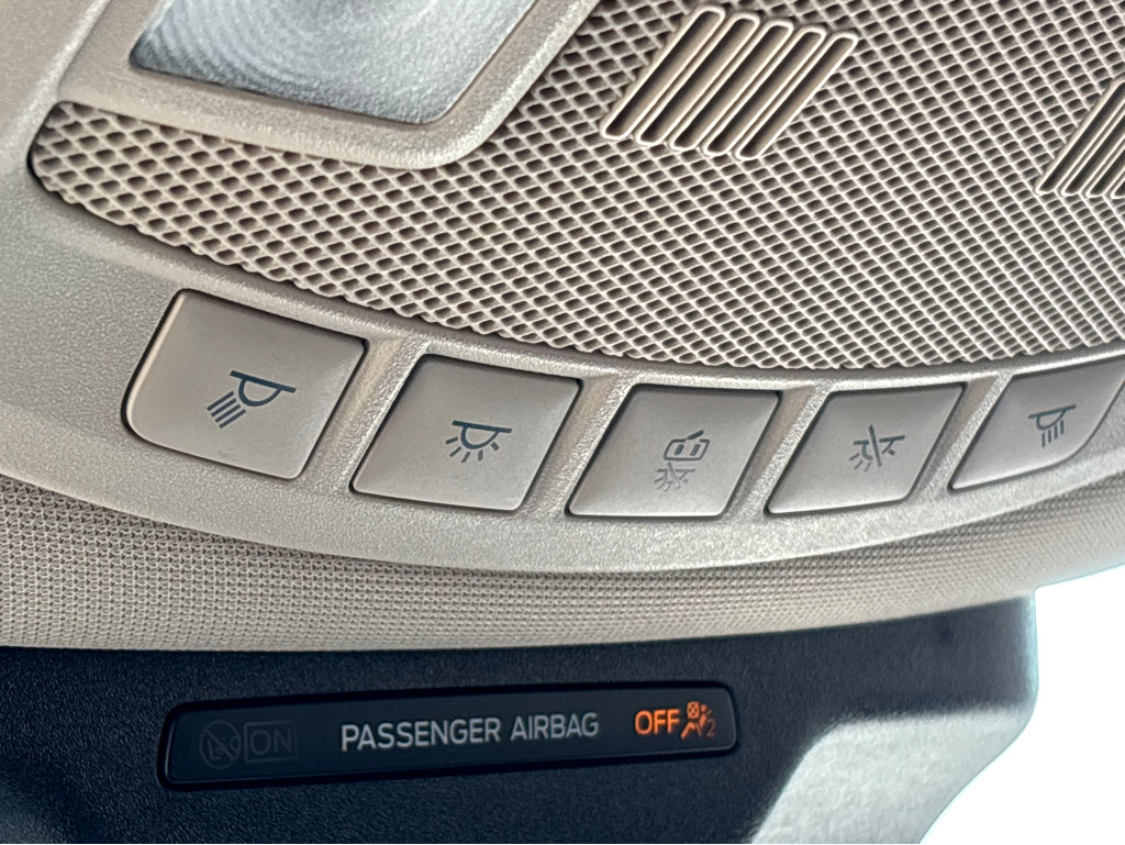 Used 2024 Ford Expedition XLT image 28