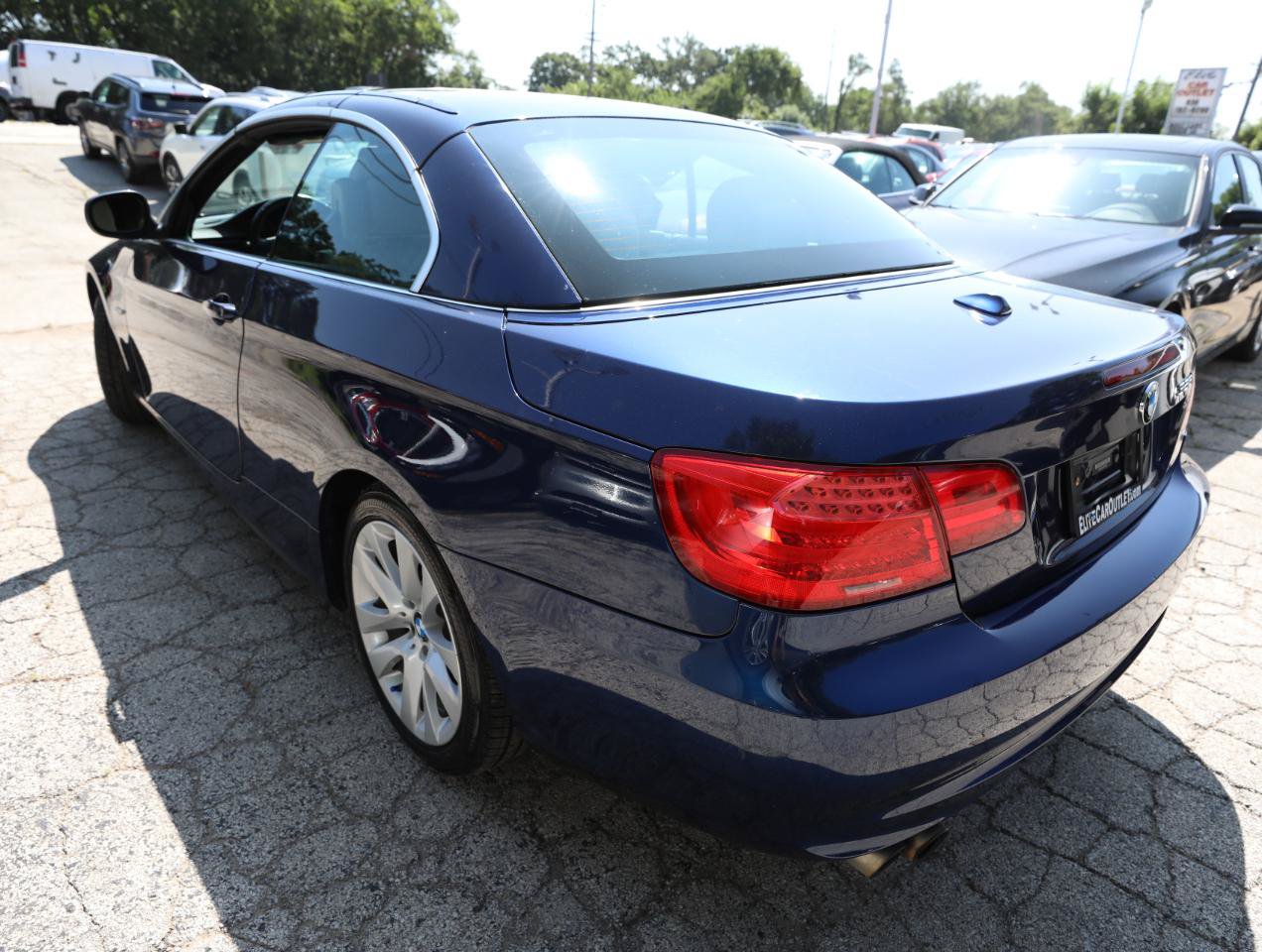 Used 2012 BMW 328i Convertible RWD image 9