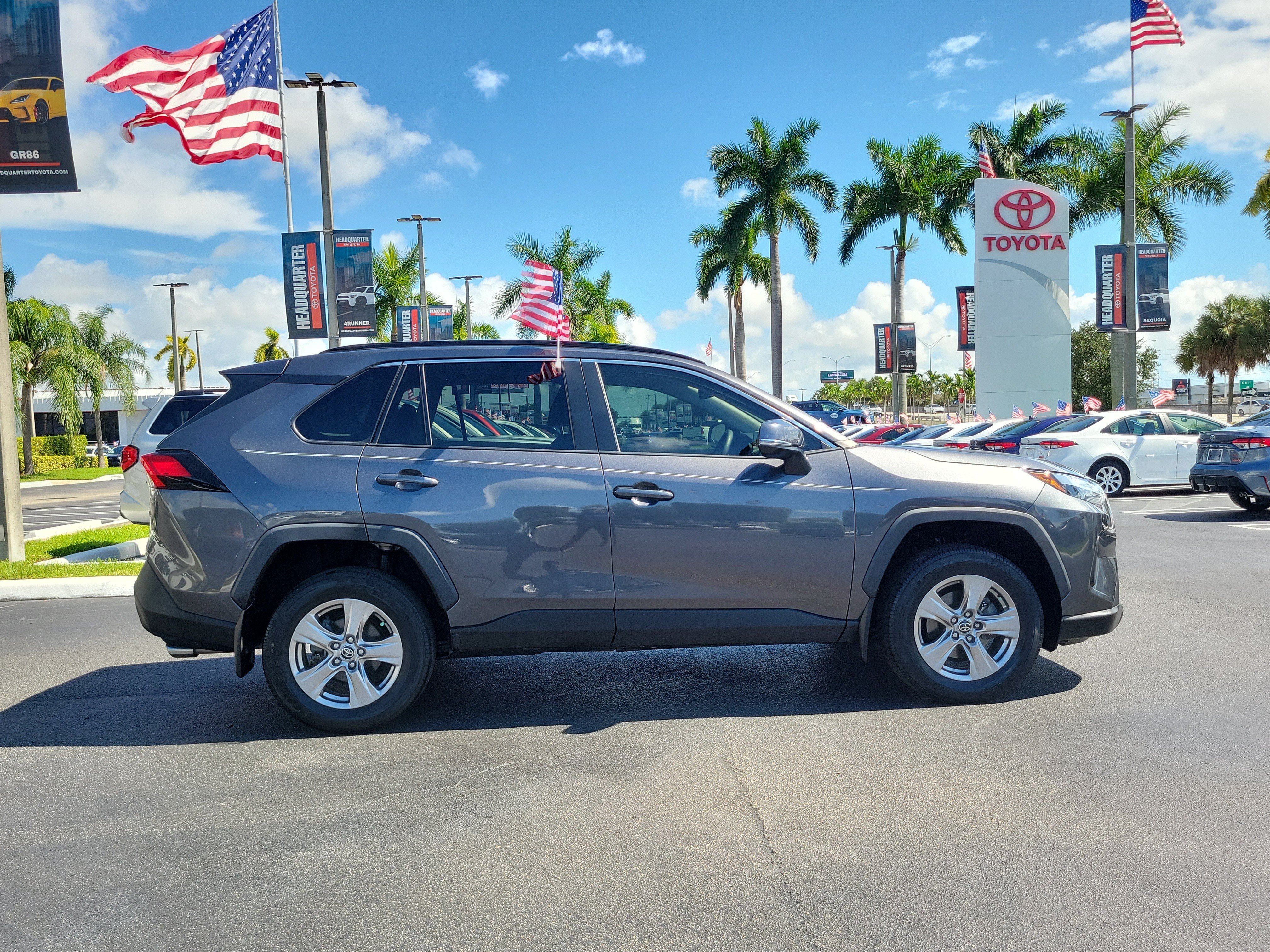 Used 2023 Toyota RAV4 XLE FWD image 13