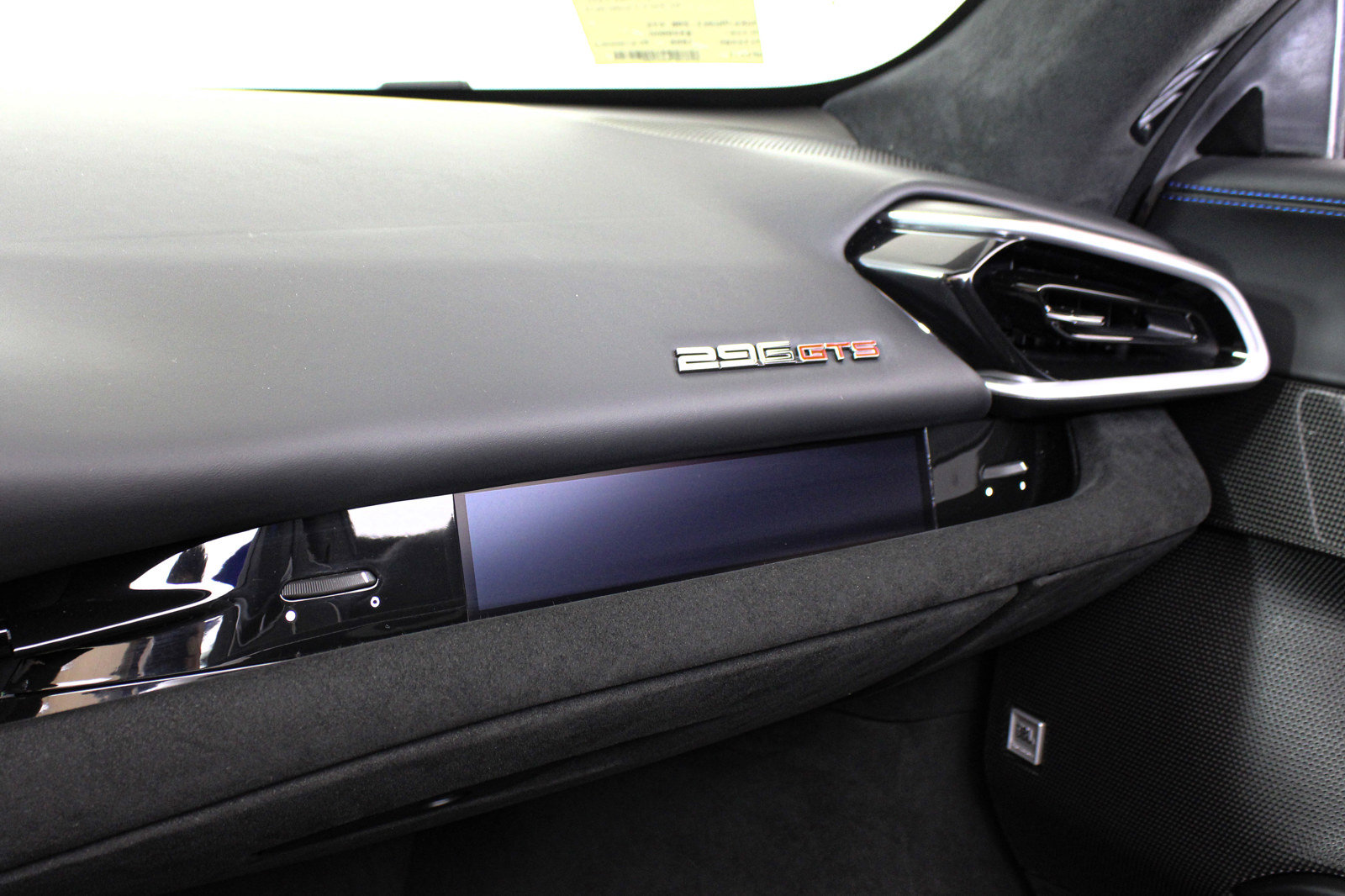 Certified 2024 Ferrari 296 GTS RWD image 34