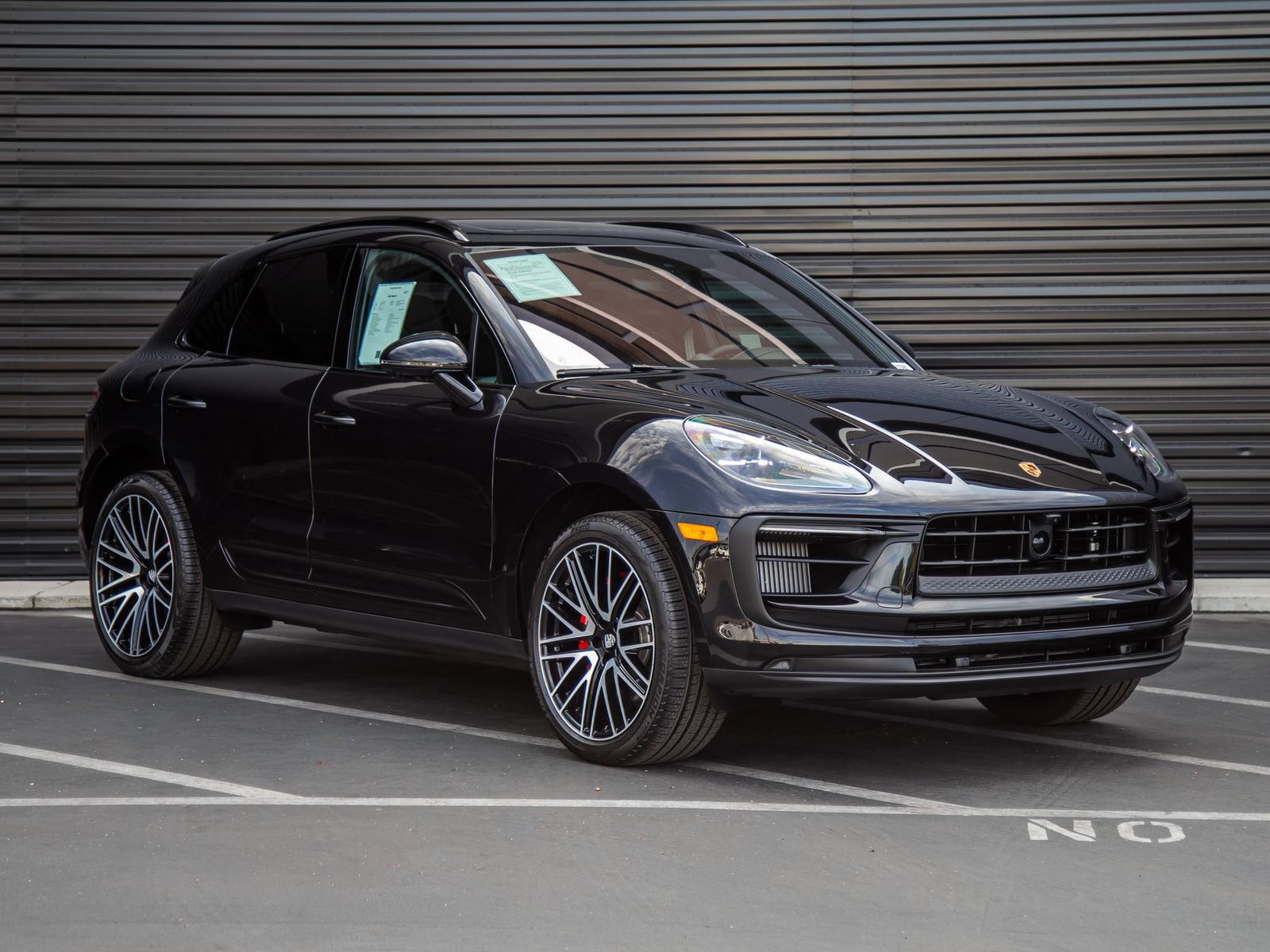 Certified 2026 Porsche Macan S AWD/4WD image 9