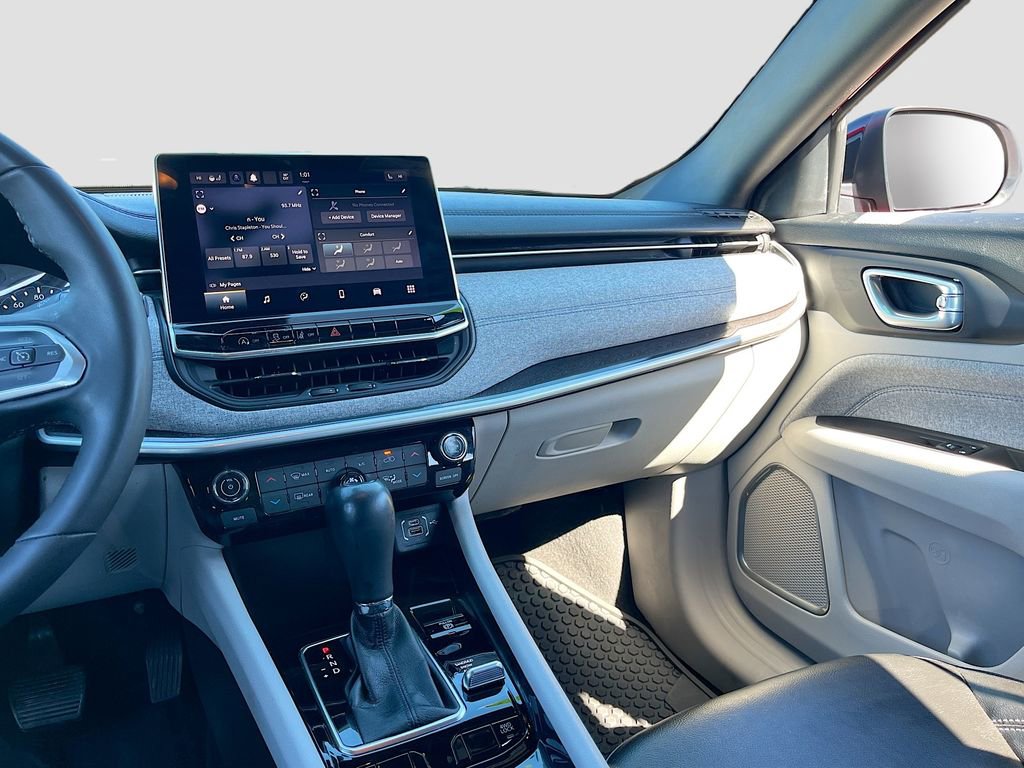 Certified 2023 Jeep Compass Latitude w/ Convenience Group image 21