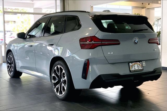 Used 2025 BMW X3 M50 w/ Premium Package AWD/4WD image 5