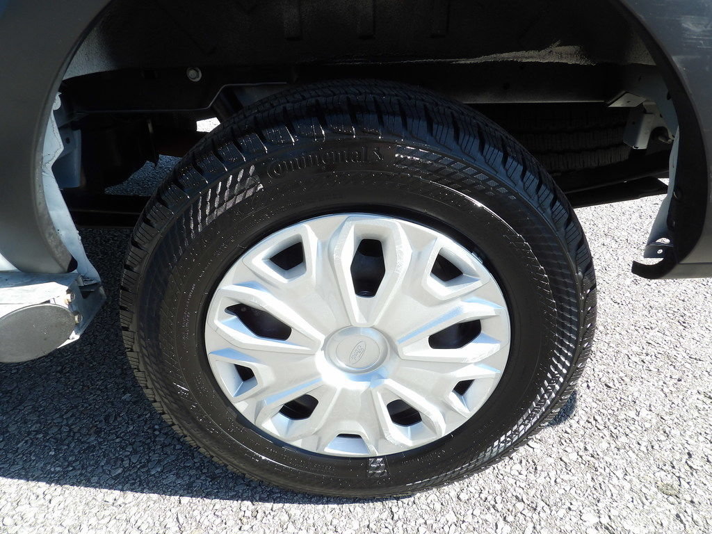 Used 2025 Ford Transit 250 Low Roof w/ Exterior Upgrade Package RWD image 46