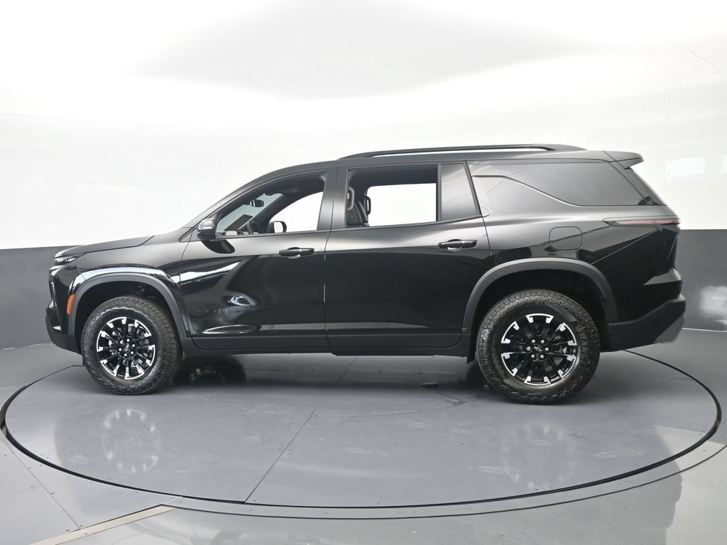 Used 2026 Chevrolet Traverse Z71 AWD/4WD image 3