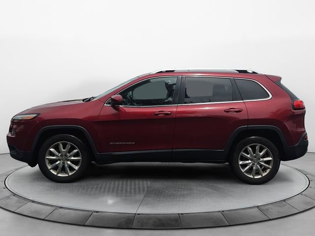 Used 2015 Jeep Cherokee Limited w/ Technology Group AWD/4WD image 2