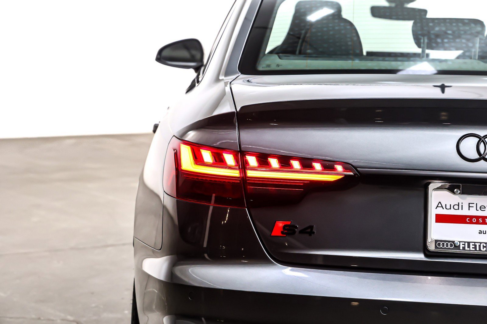 Used 2023 Audi S4 Premium Plus w/ Premium Plus Package image 16