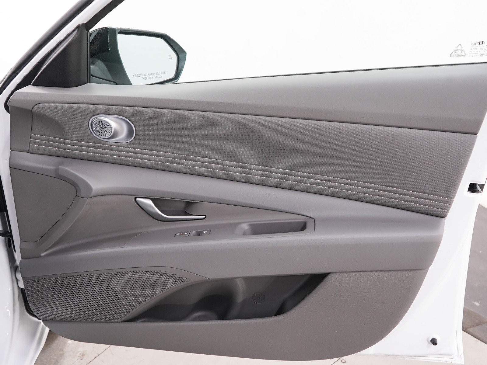 Certified 2026 Hyundai Elantra SEL Sport Premium FWD image 9