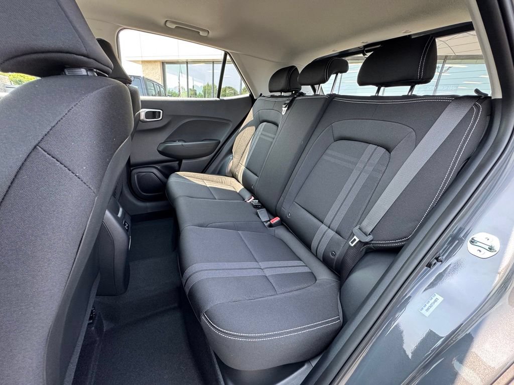 Certified 2026 Hyundai Venue SEL FWD image 11