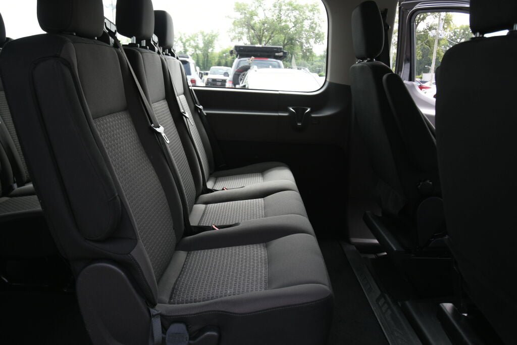 Used 2025 Ford Transit 350 XLT RWD image 21