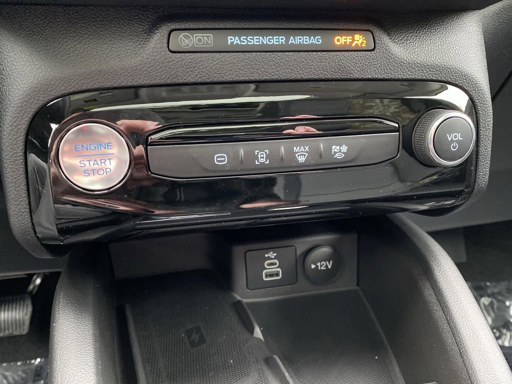 New 2026 Ford Escape Platinum image 23