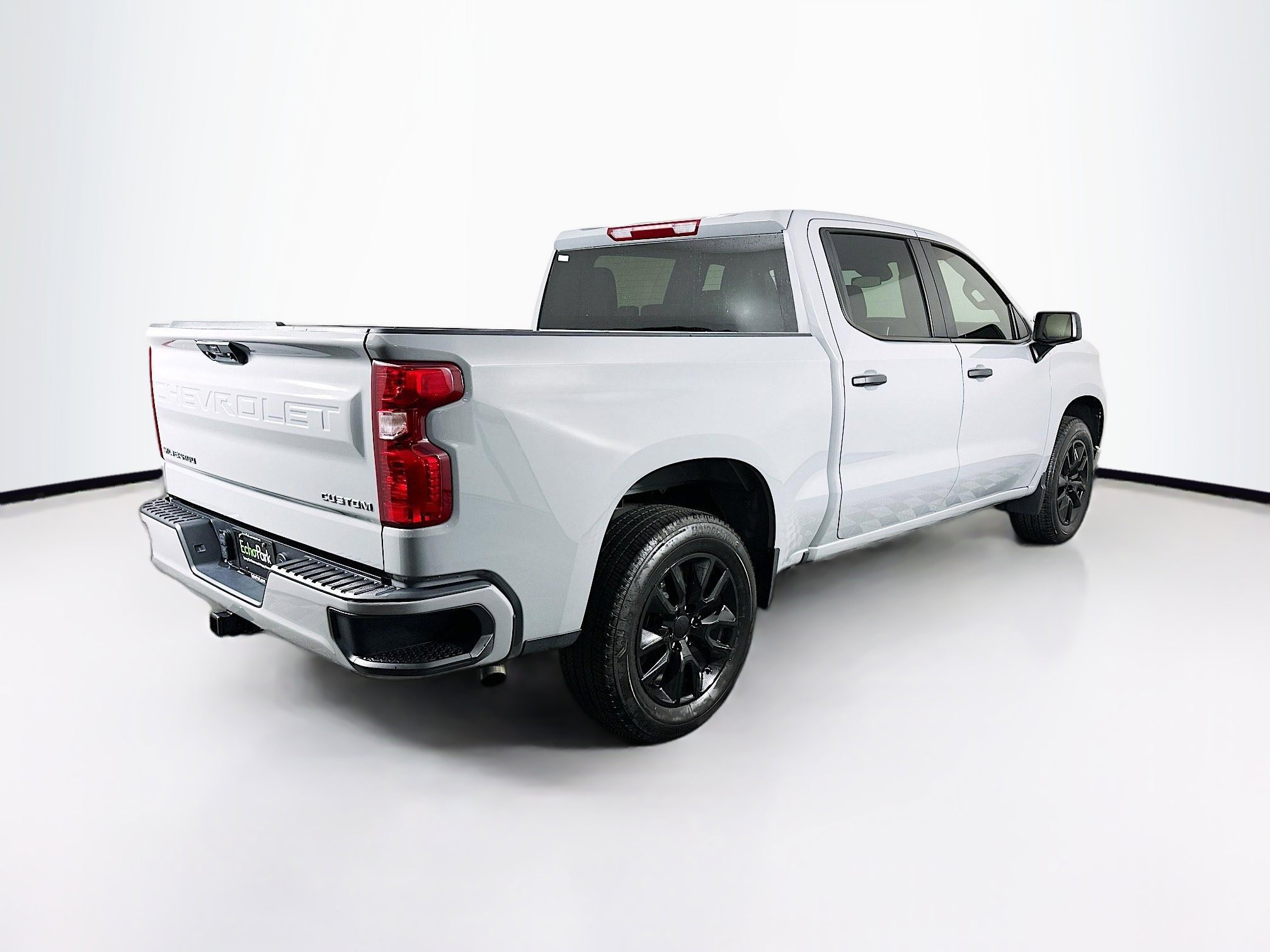 Used 2025 Chevrolet Silverado 1500 Custom image 9