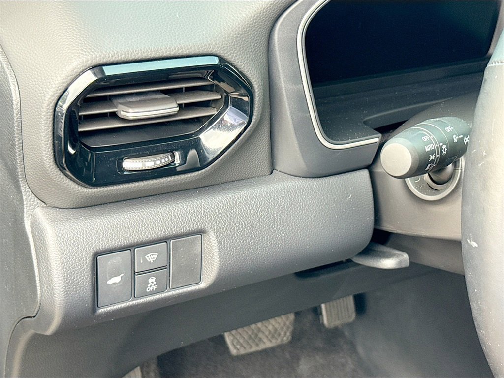 Used 2025 Honda Pilot Elite image 11