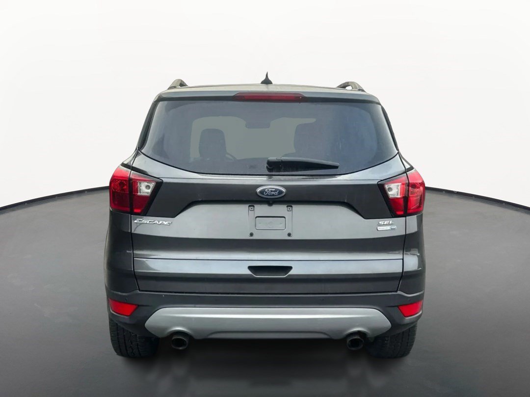 Used 2019 Ford Escape SEL w/ Sun & Style Package AWD/4WD image 4