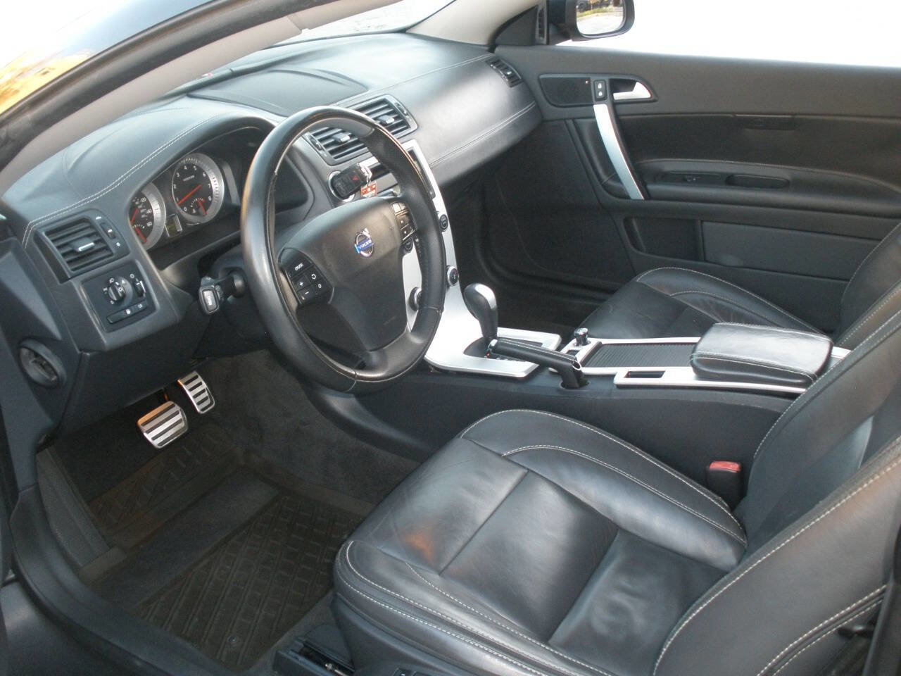 Used 2012 Volvo C70 T5 image 30