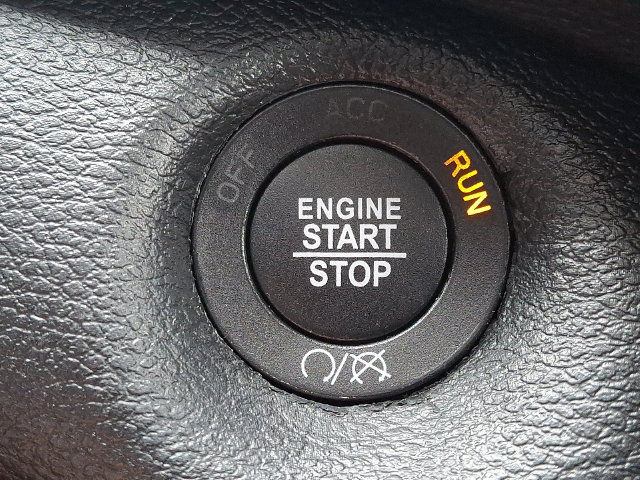 Used 2021 Jeep Cherokee Latitude Lux AWD/4WD image 23