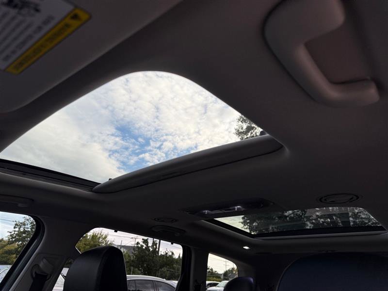 Used 2024 Kia Telluride SX image 20