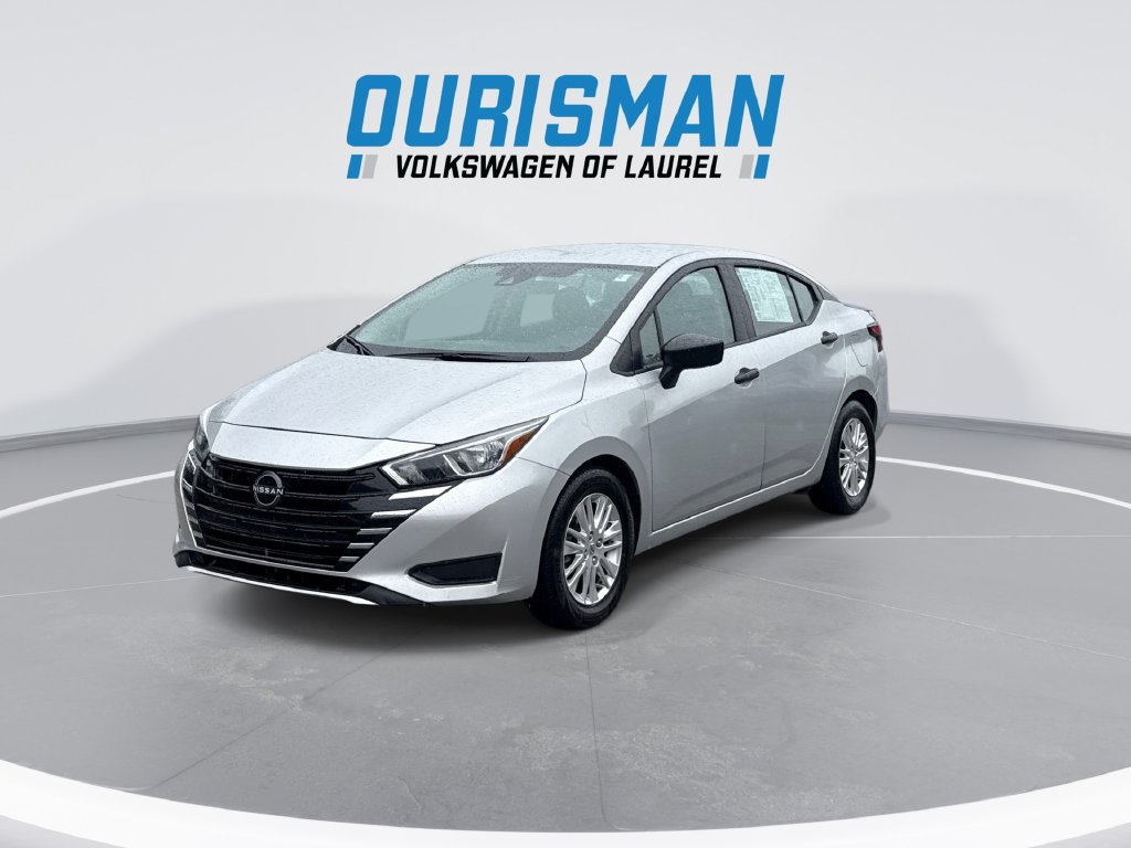 Used 2024 Nissan Versa S FWD image 4