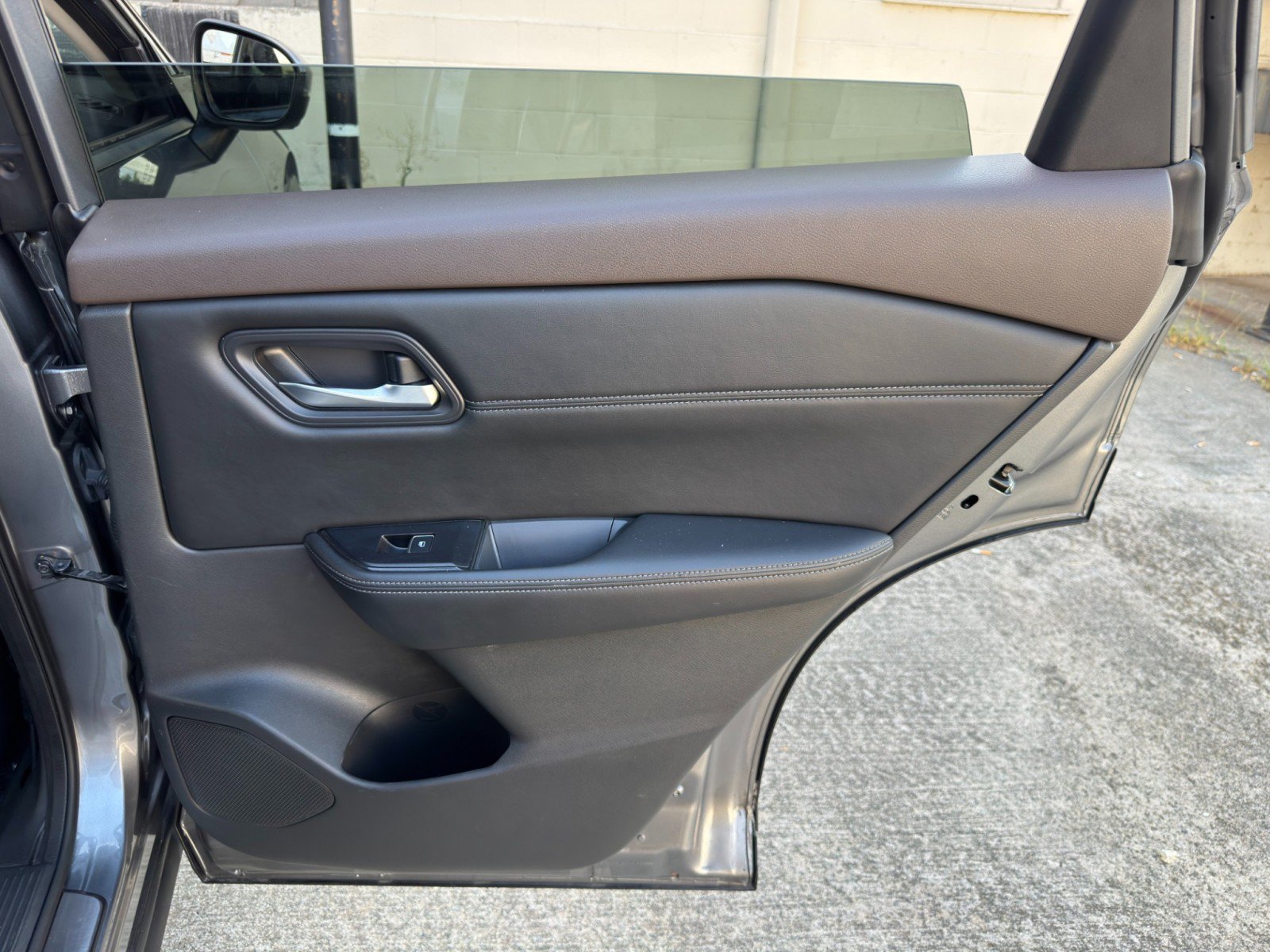 Used 2022 Nissan Rogue SL FWD image 41