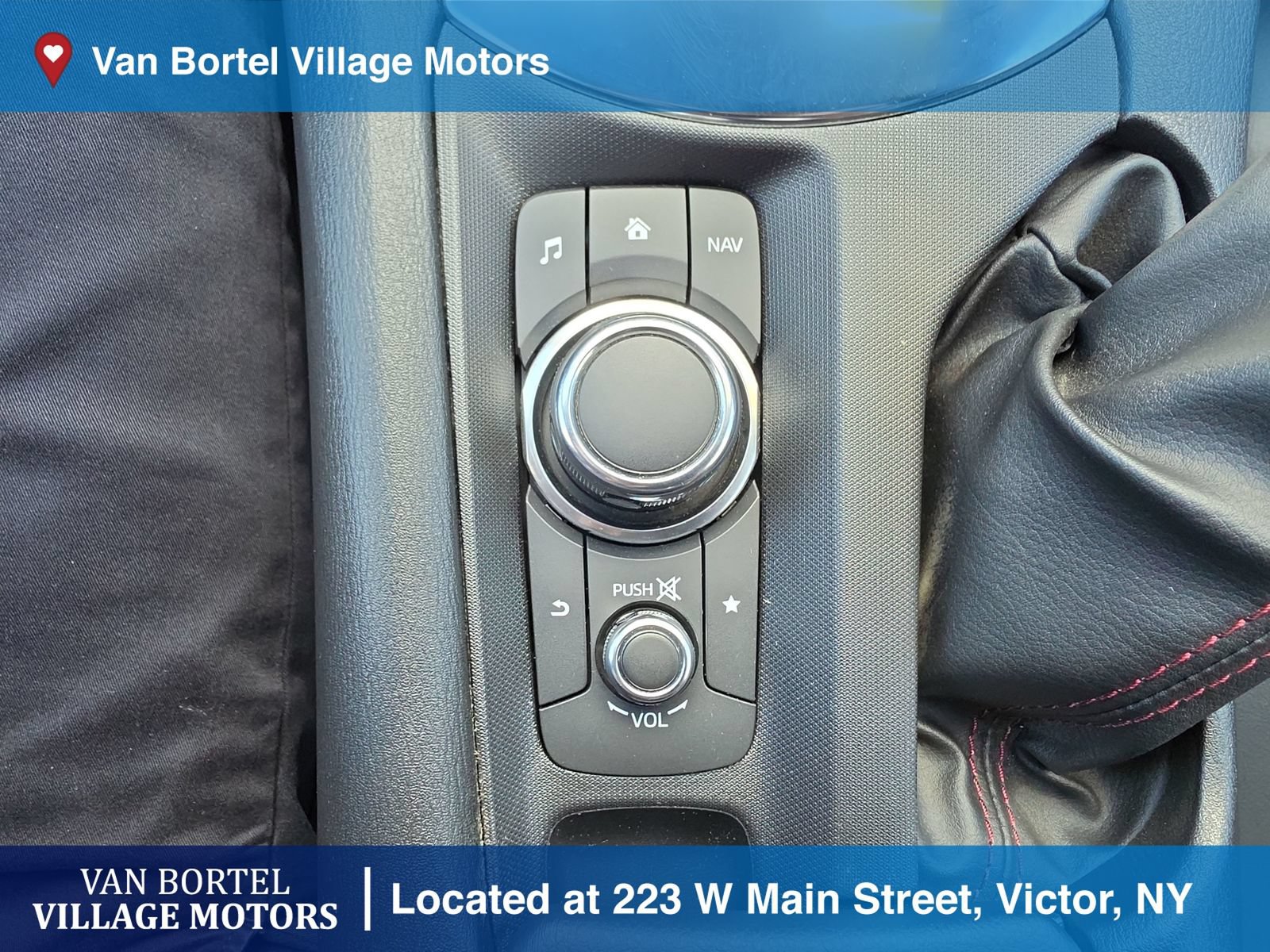 Used 2019 MAZDA MX-5 Miata Grand Touring w/ GT-S Package RWD image 22