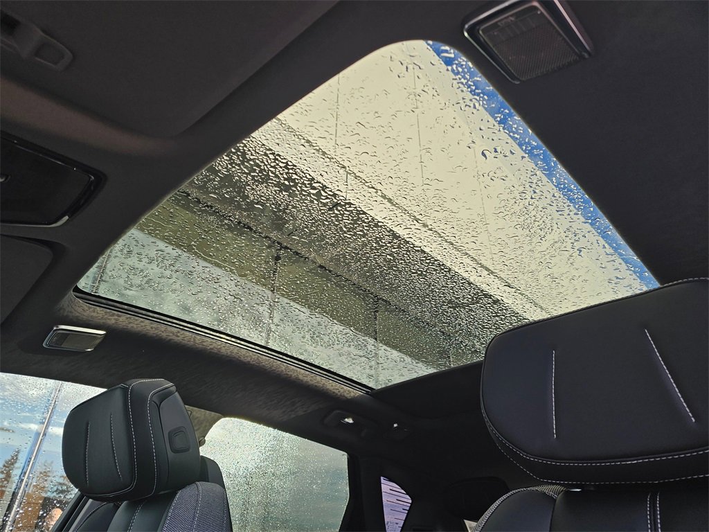 New 2026 Cadillac Optiq Sport 1 image 18