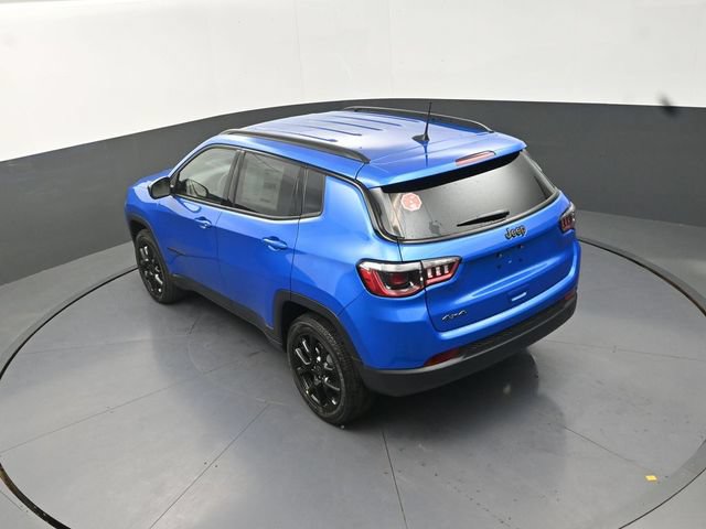 New 2026 Jeep Compass Latitude AWD/4WD image 15