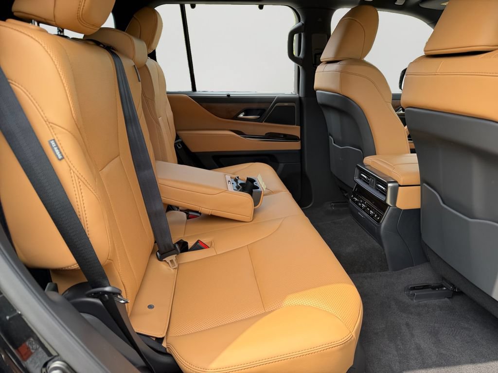 New 2026 Lexus LX 700h Luxury AWD/4WD image 8