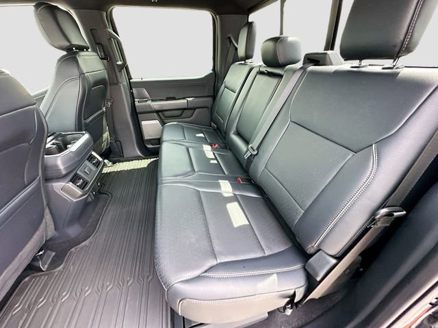 Used 2025 Ford F150 Lariat w/ Equipment Group 501A Mid image 25