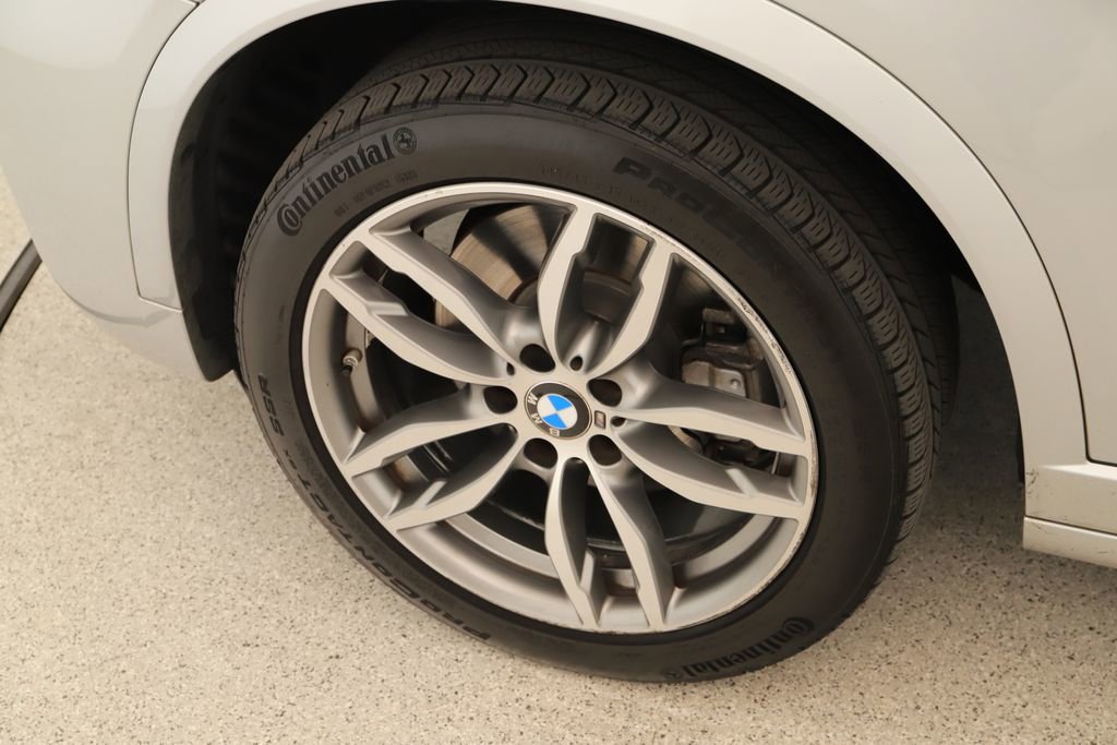 Used 2018 BMW X4 M40i image 33