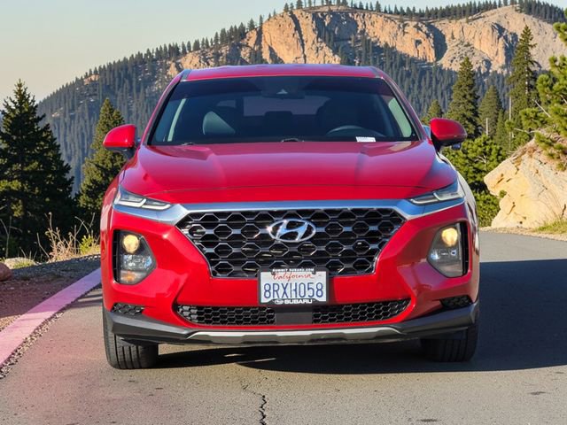 Used 2020 Hyundai Santa Fe SE image 3