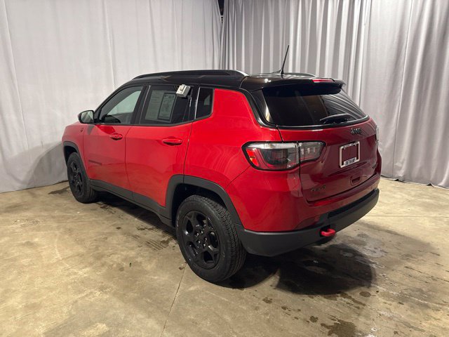 Used 2023 Jeep Compass Trailhawk w/ Trailhawk Convenience Group AWD/4WD image 32