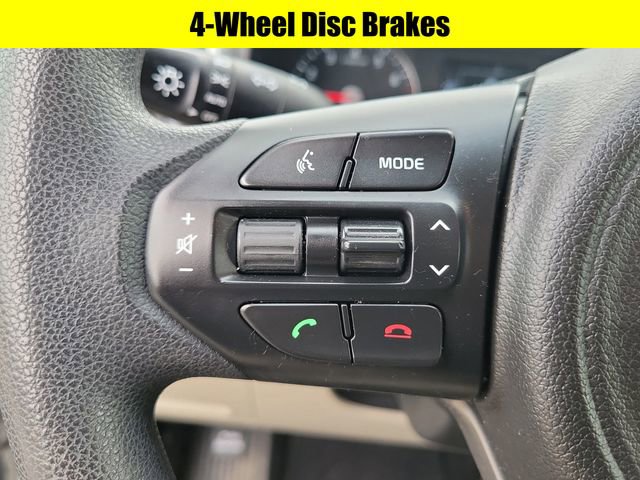 Used 2017 Kia Sorento LX image 11