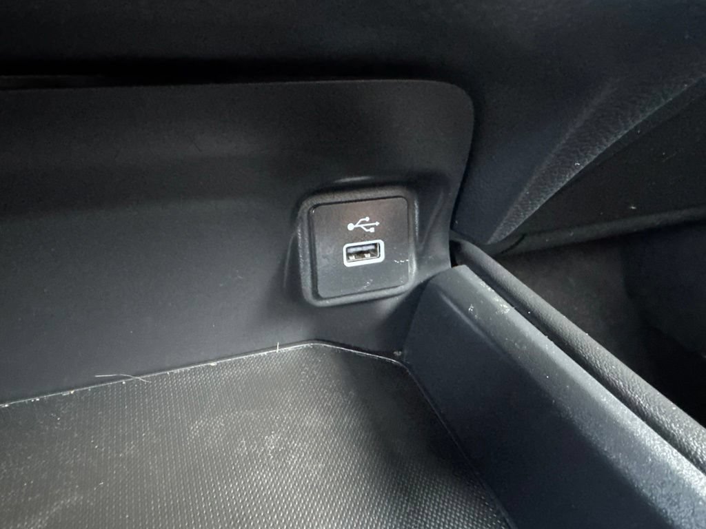 Certified 2025 Honda HR-V Sport image 30