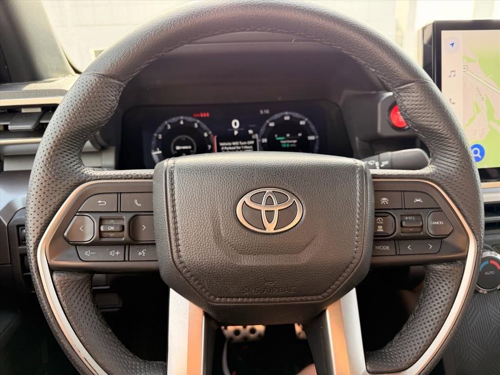 Used 2024 Toyota Tacoma TRD Sport AWD/4WD image 14